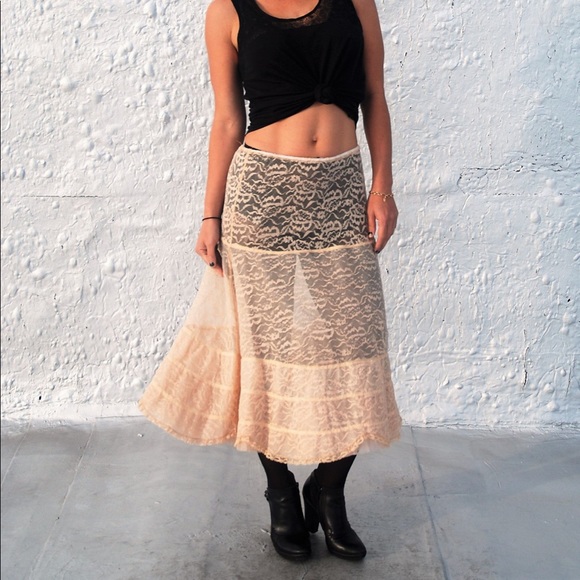 Vintage Other - Vintage 1950s Cream Crinoline Lace Slip M/L